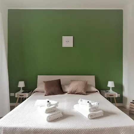 Meryli House Nápoles